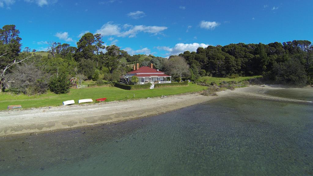 Oakura Bay Villa - Stay Waiheke Te Whau Bay Exterior photo