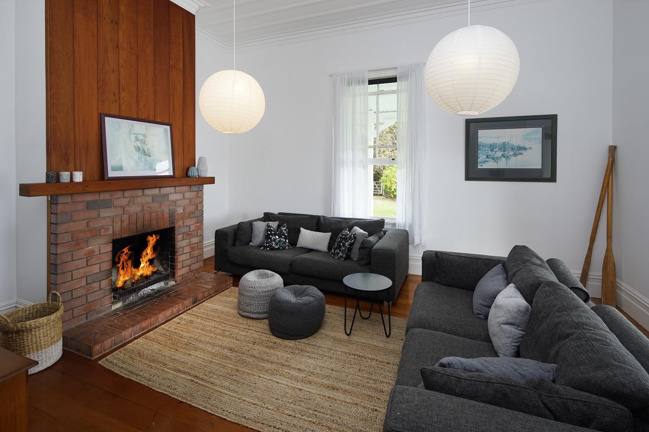 Oakura Bay Villa - Stay Waiheke Te Whau Bay Exterior photo